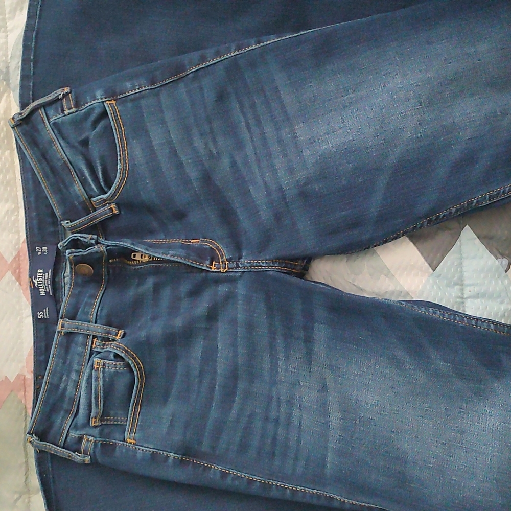 Hollister jeans